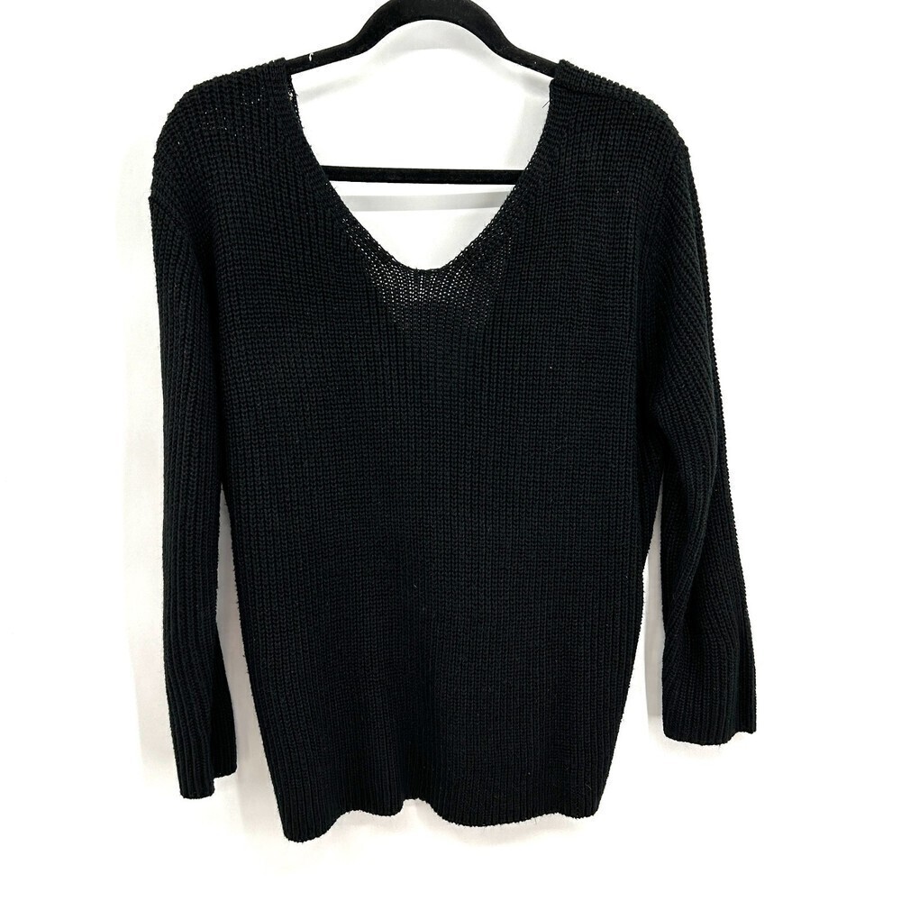 LULUS Black V-Neck Knit Twist Back Fall Winter Sweater Size Small